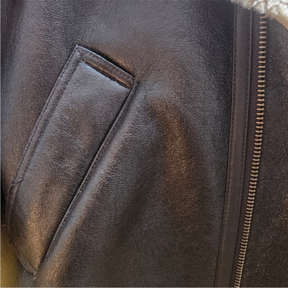 🆕 🔥 ZARA double faced biker jacket
Faux Shearling Brown Coat Size XS - Picture 13 of 15